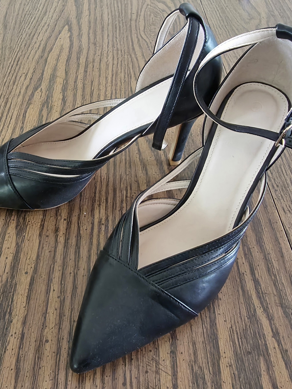 Women's Black Pointed Toe Ankle-Strap Heels